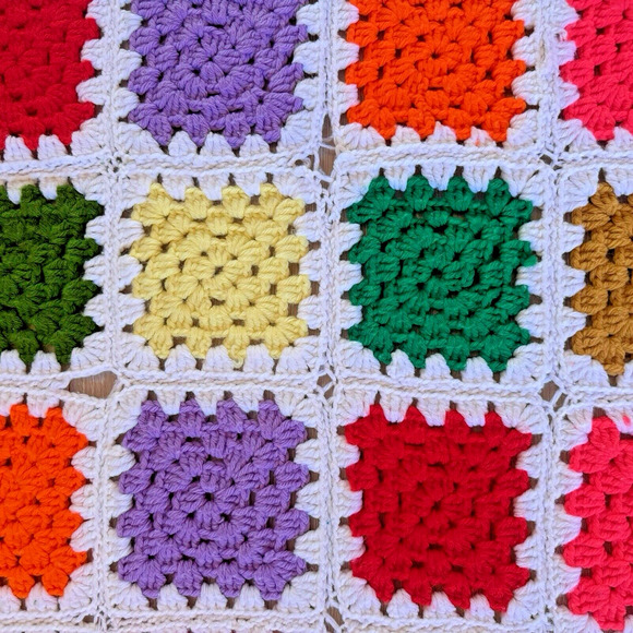 Vintage Rainbow Granny Square Afghan Blanket Crochet 70x50 Roseanne NEON - Picture 5 of 5